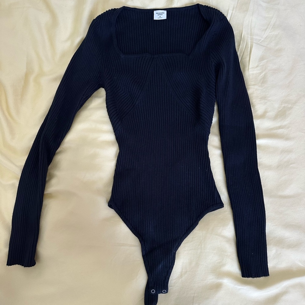 Abercrombie & Fitch Blue Fitted Long Sleeve Bodysuit